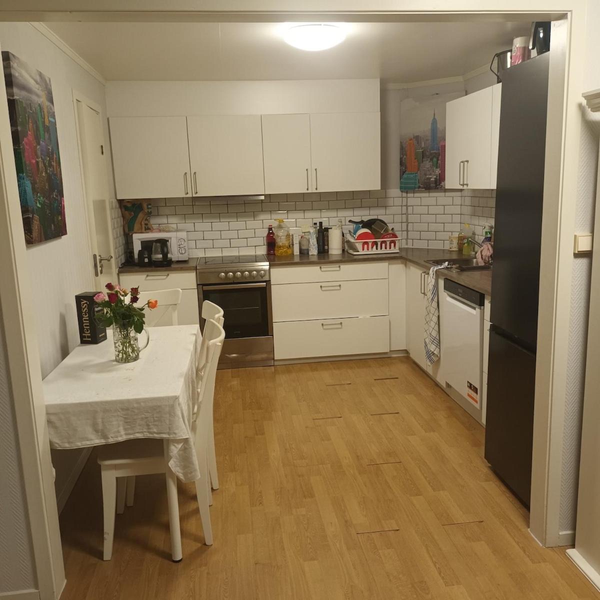 Room For Rent In A Shared Apartment Moss Extérieur photo
